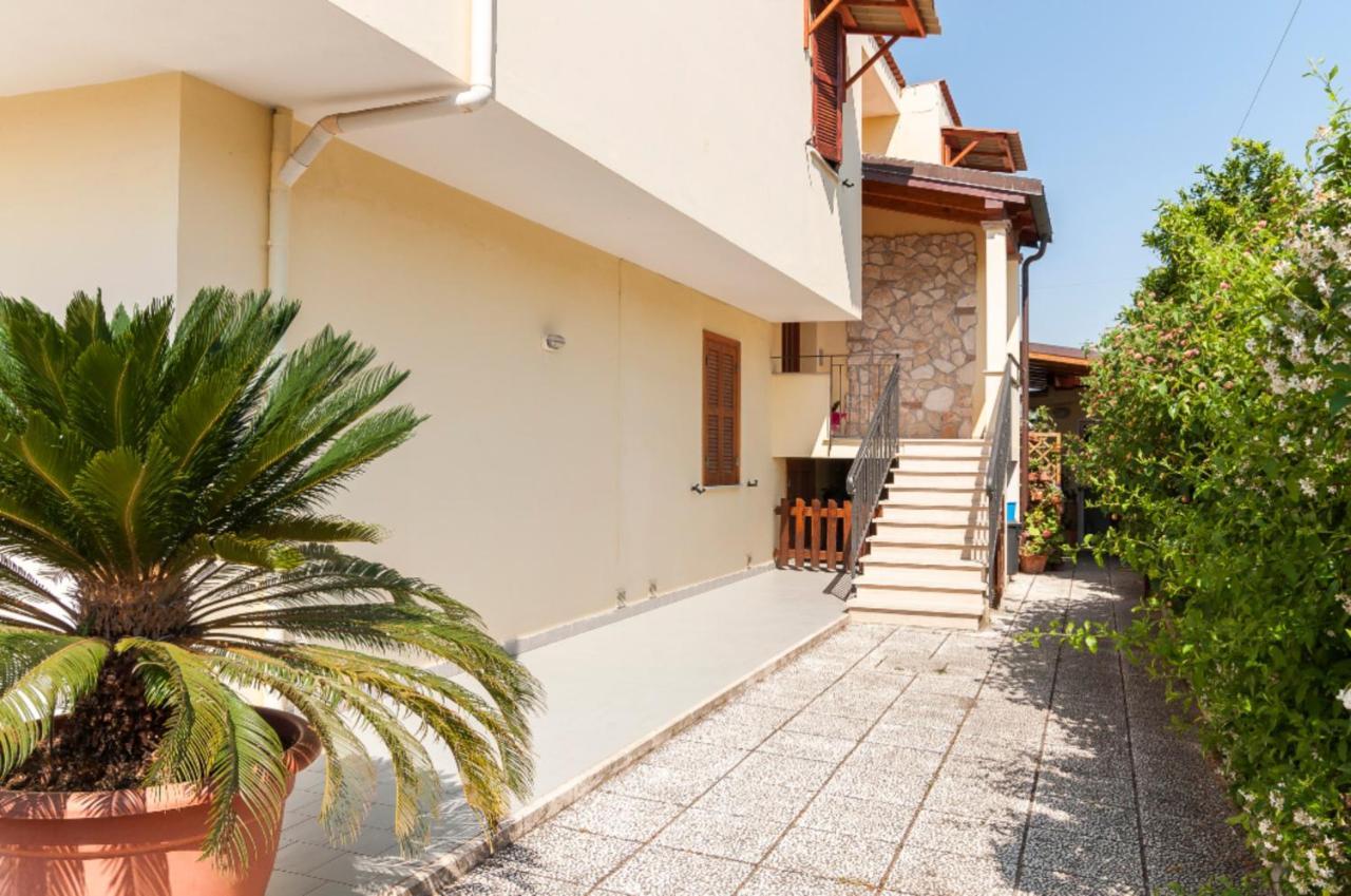 Rhomy Apartment Sperlonga Exterior photo
